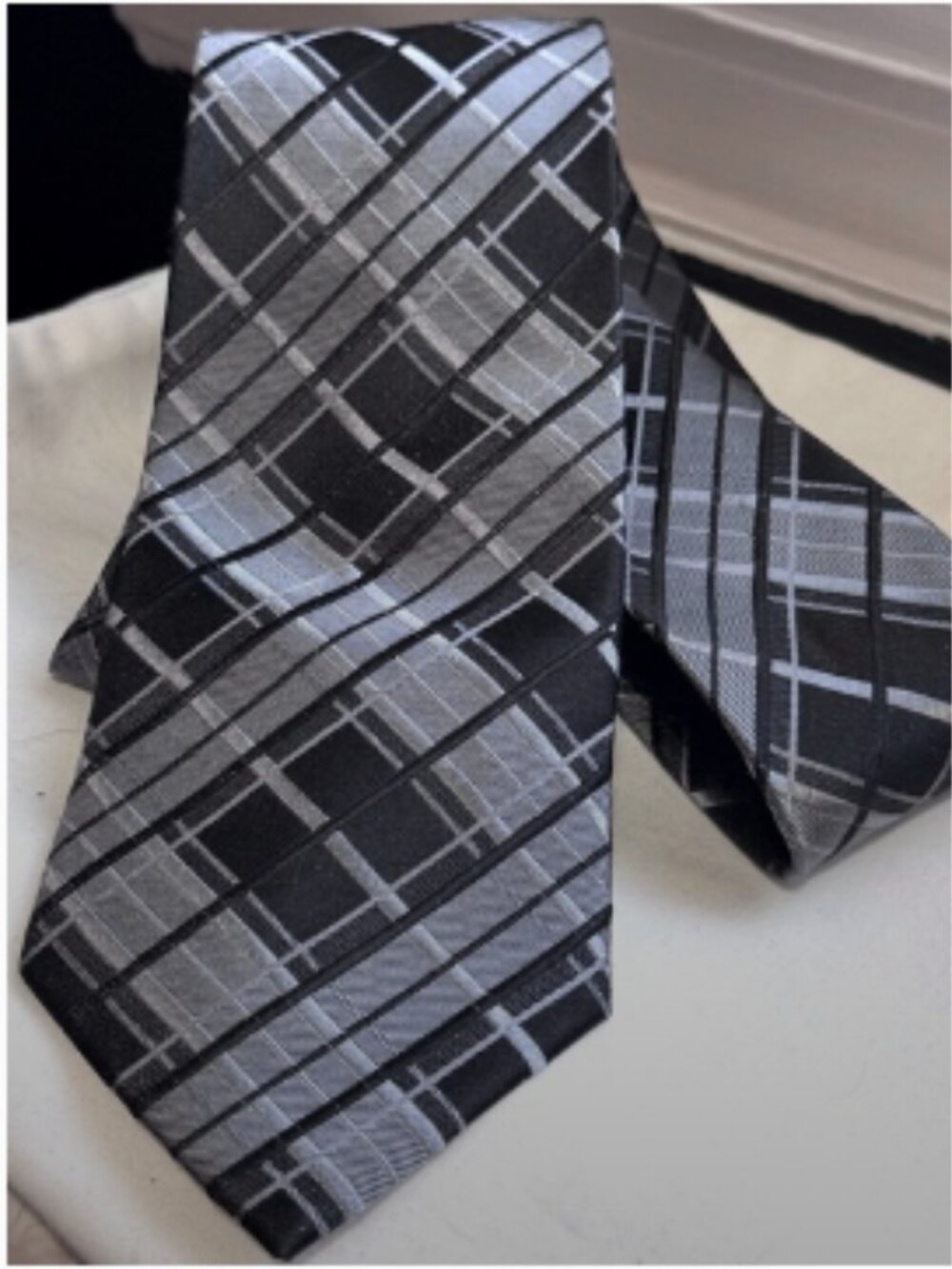 🖤✨ Pronto Uomo 100% Italian Silk Tie — Timeless Executive Elegance ✨🖤